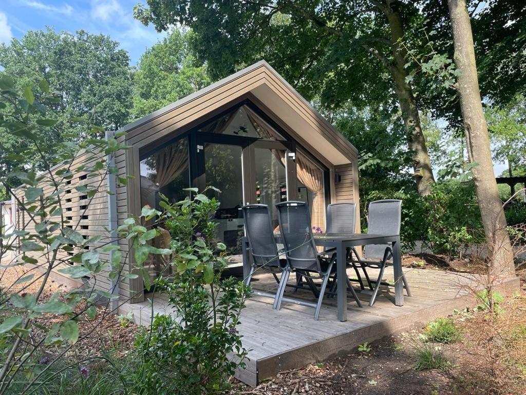 Camping De Vinkenkamp Lieren Extérieur photo