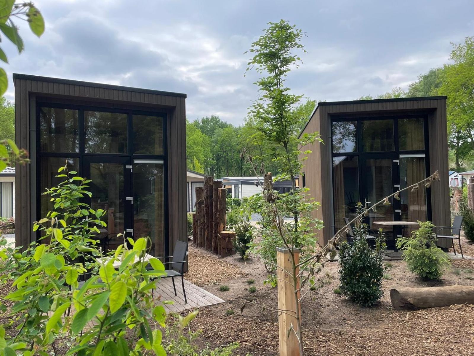 Camping De Vinkenkamp Lieren Chambre photo